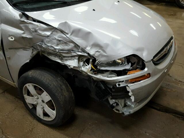 KL1TD66607B694646 - 2007 CHEVROLET AVEO BASE 银色 照片 9