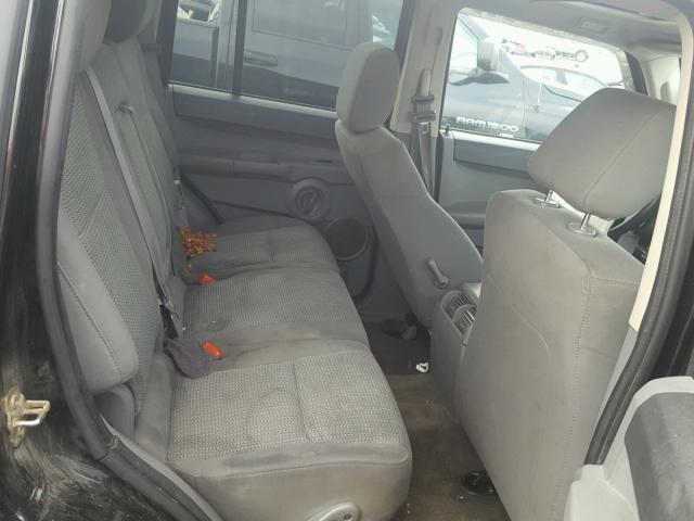 1J8HG48K57C619285 - 2007 JEEP COMMANDER BLACK photo 6