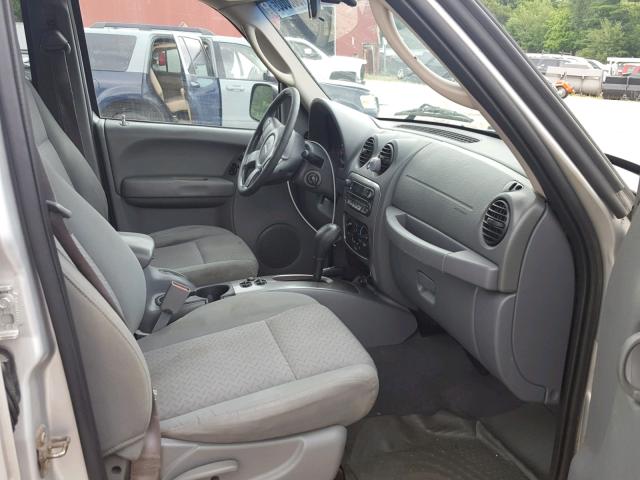1J4GL38KX5W501599 - 2005 JEEP LIBERTY RE GRAY photo 5