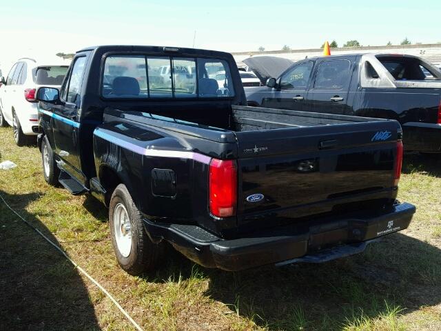 1FTCF15N2NKA77874 - 1992 FORD F150 BLACK photo 3