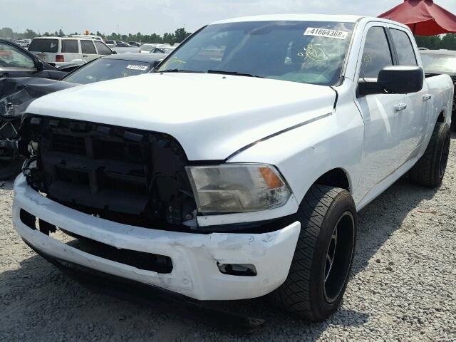 1C6RR6LT2GS209297 - 2016 RAM 1500 SLT WHITE photo 2