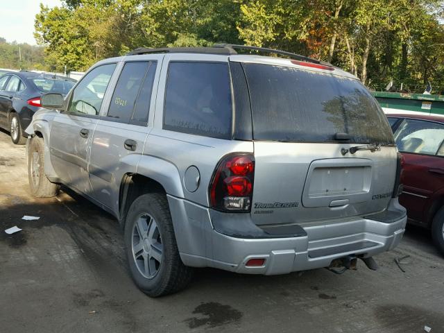 1GNDS13S542450100 - 2004 CHEVROLET TRAILBLAZE SILVER photo 3