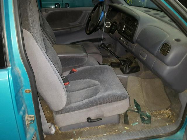 1B7FL22P8WS570803 - 1998 DODGE DAKOTA BLUE photo 5