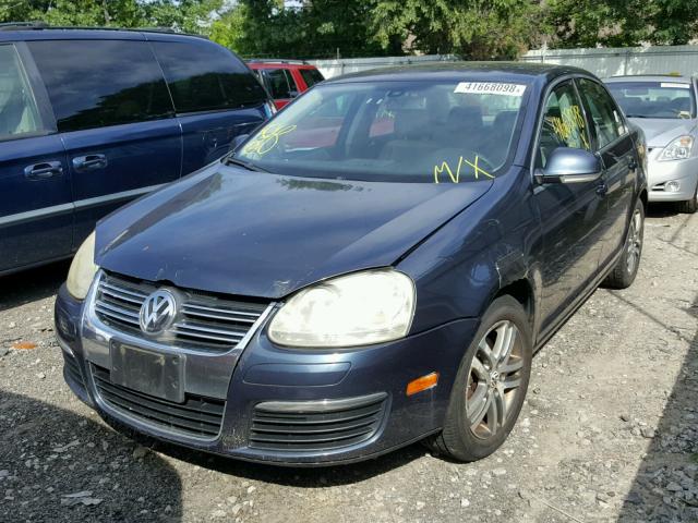 3VWSG71K05M602640 - 2005 VOLKSWAGEN NEW JETTA BLUE photo 2