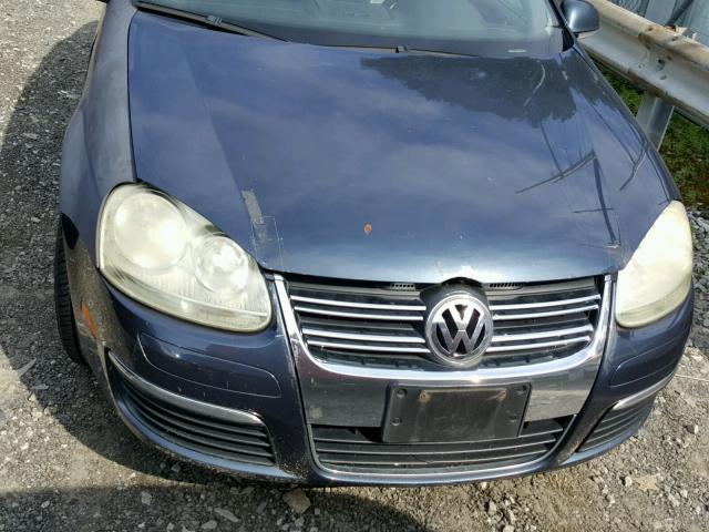 3VWSG71K05M602640 - 2005 VOLKSWAGEN NEW JETTA BLUE photo 7