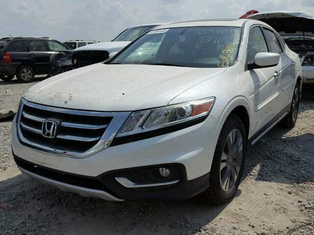 5J6TF1H39DL002649 - 2013 HONDA CROSSTOUR WHITE photo 2