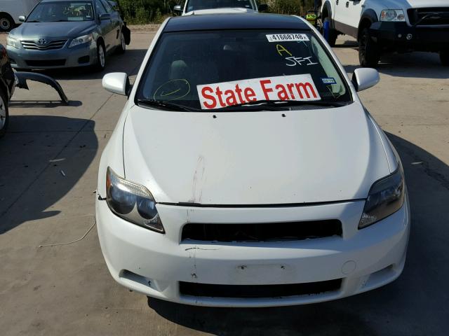 JTKDE177470203049 - 2007 TOYOTA SCION TC 白色 照片 9
