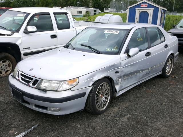 YS3EH45G313031991 - 2001 SAAB 9-5 AERO SILVER photo 2