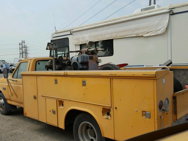 1FDKF37MXJKB35926 - 1988 FORD F350 YELLOW photo 3