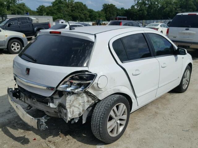 W08AT671985059987 - 2008 SATURN ASTRA XR WHITE photo 4