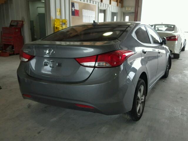 5NPDH4AE8DH350884 - 2013 HYUNDAI ELANTRA GL GRAY photo 4