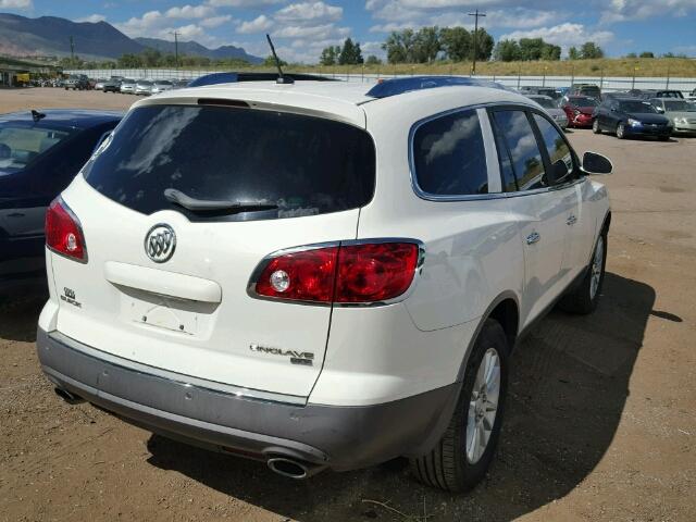 5GALVBED8AJ125864 - 2010 BUICK ENCLAVE CX WHITE photo 4