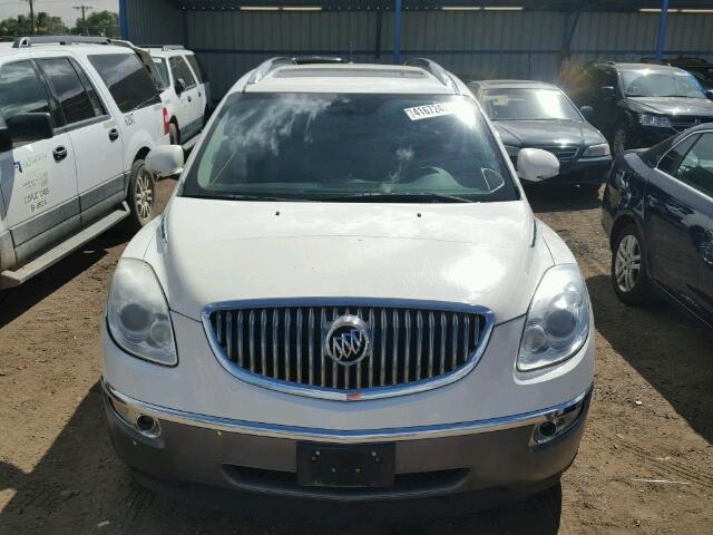 5GALVBED8AJ125864 - 2010 BUICK ENCLAVE CX WHITE photo 9