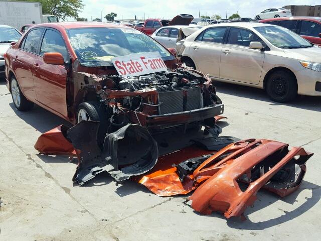 2T1BU4EE8DC095895 - 2013 TOYOTA COROLLA ORANGE photo 1