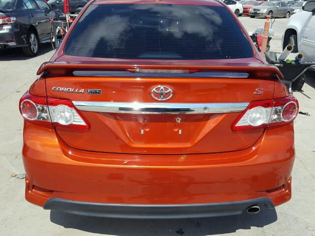 2T1BU4EE8DC095895 - 2013 TOYOTA COROLLA ORANGE photo 9