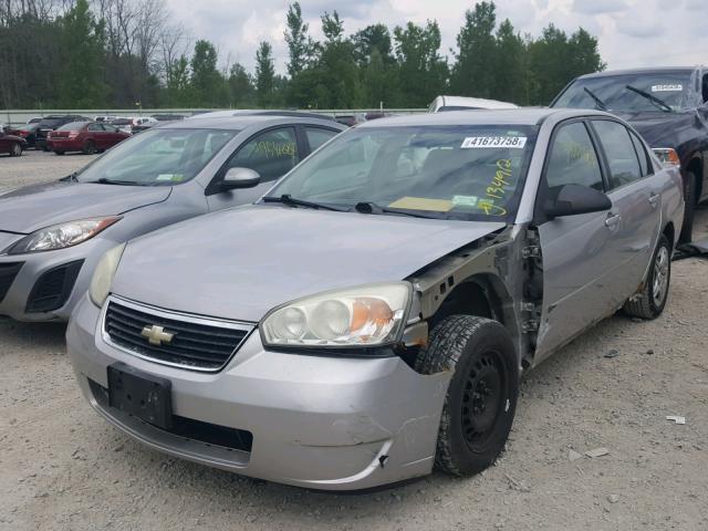 1G1ZS51F86F281738 - 2006 CHEVROLET MALIBU LS SILVER photo 2