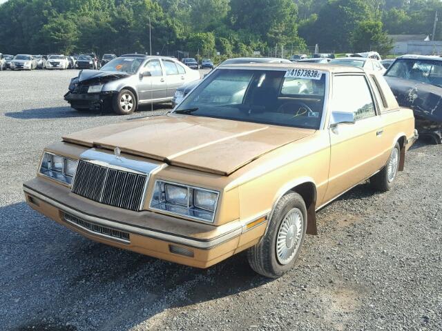 1C3BC51D0FG222444 - 1985 CHRYSLER LEBARON 金色 照片 2