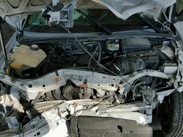 1FAFP34N45W213119 - 2005 FORD FOCUS SILVER photo 7