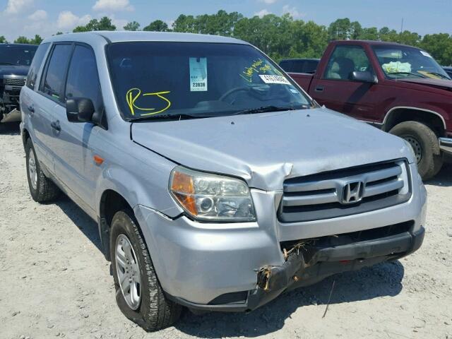 5FNYF28166B015963 - 2006 HONDA PILOT LX SILVER photo 1