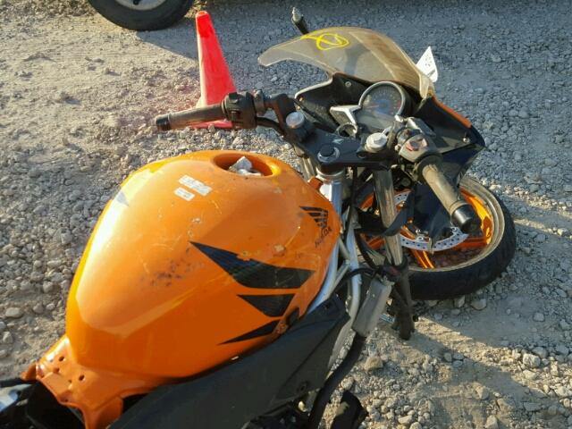 MLHMC410XD5303677 - 2013 HONDA CBR250 R ORANGE photo 5