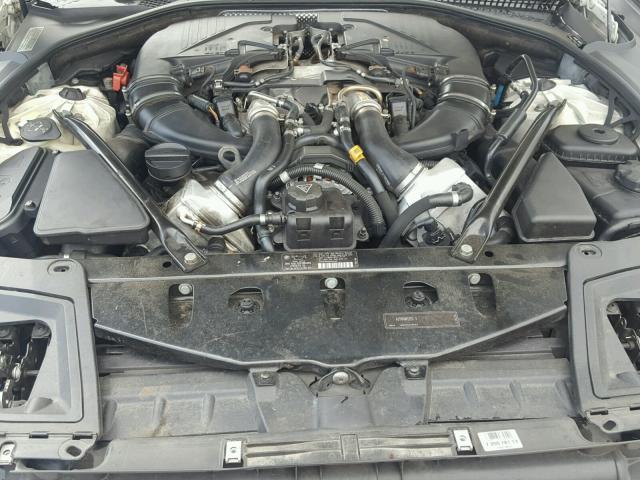 WBAFU9C50BC783474 - 2011 BMW 550 XI WHITE photo 7