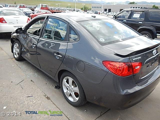 KMHDU46D18U292328 - 2008 HYUNDAI ELANTRA GL ნაცრისფერი ფოტო 4