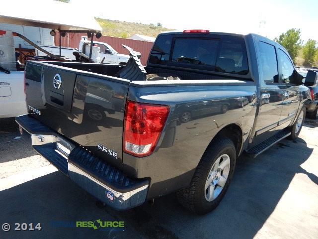 1N6AA07A65N579101 - 2005 NISSAN TITAN XE/S GRAY photo 3