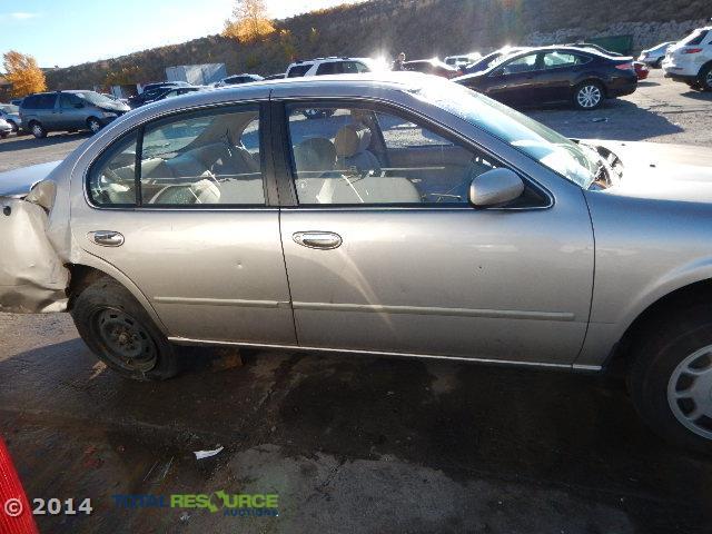 JN1CA21D6TM424063 - 1996 NISSAN MAXIMA GLE GOLD photo 13