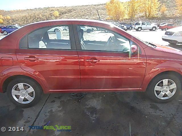 KL1TD5DE4AB131823 - 2010 CHEVROLET AVEO LS RED photo 9