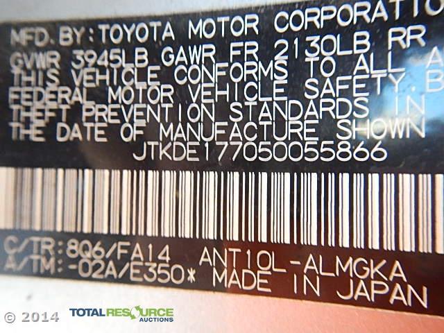 JTKDE177050055866 - 2005 TOYOTA SCION TC BLUE photo 12