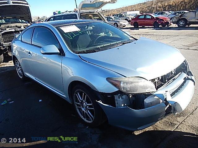 JTKDE177050055866 - 2005 TOYOTA SCION TC BLUE photo 2