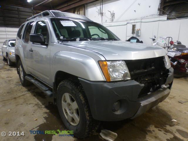 5N1AN08W67C503423 - 2007 NISSAN XTERRA OFF SILVER photo 2