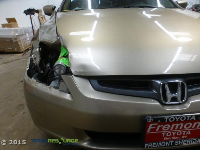 1HGCM563X4A158315 - 2004 HONDA ACCORD LX GOLD photo 14