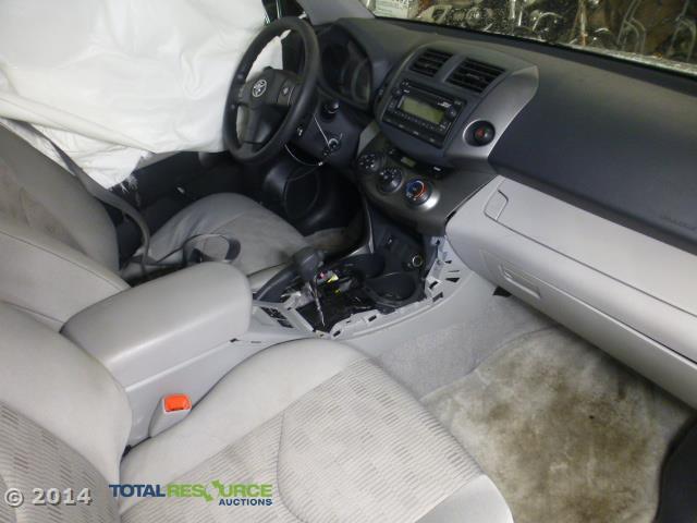 2T3BF4DV0CW211834 - 2012 TOYOTA RAV4 WHITE photo 5