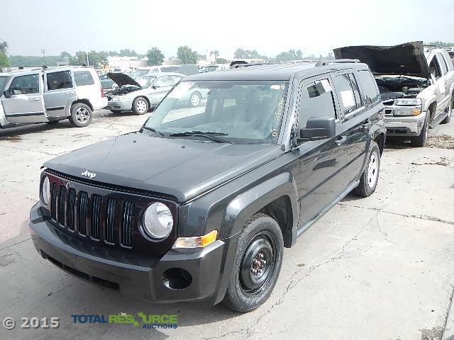 1J8FF28W58D771452 - 2008 JEEP PATRIOT SP BLACK photo 1