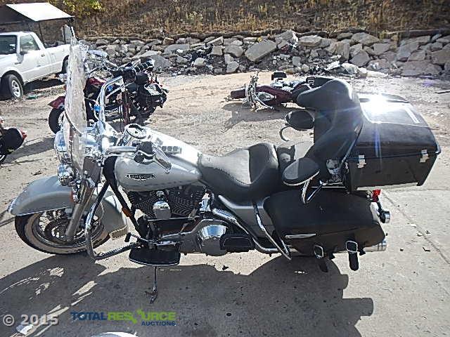 1HD1FRW105Y706996 - 2005 HARLEY-DAVIDSON FLHRCI SILVER photo 6