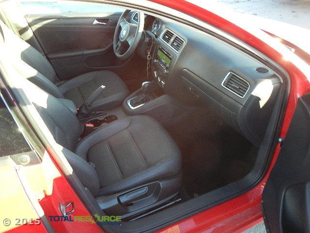 3VWDX7AJ8CM304267 - 2012 VOLKSWAGEN JETTA SE RED photo 5