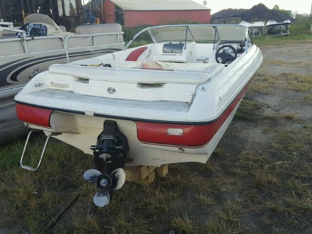 VV1US282F900 - 2000 VIPP BOAT RED photo 4