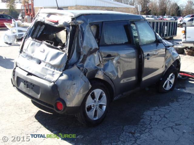 KNDJN2A20E7110983 - 2014 KIA SOUL GRAY photo 3