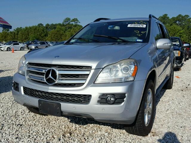 4JGBF71E08A368190 - 2008 MERCEDES-BENZ GL 450 4MA SILVER photo 2