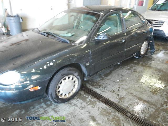 1FAFP52S1WA171351 - 1998 FORD TAURUS GREEN photo 15