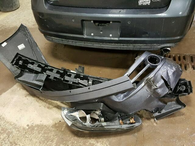 1G4HC5EM1AU126070 - 2010 BUICK LUCERNE SILVER photo 10