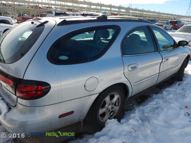 1FAFP58U82G248541 - 2002 FORD TAURUS SE SILVER photo 3