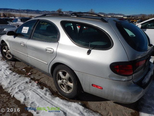 1FAFP58U82G248541 - 2002 FORD TAURUS SE SILVER photo 4