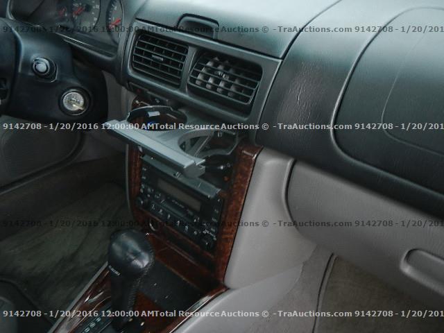 JF1SF65692H737960 - 2002 SUBARU FORESTER S SILVER photo 9