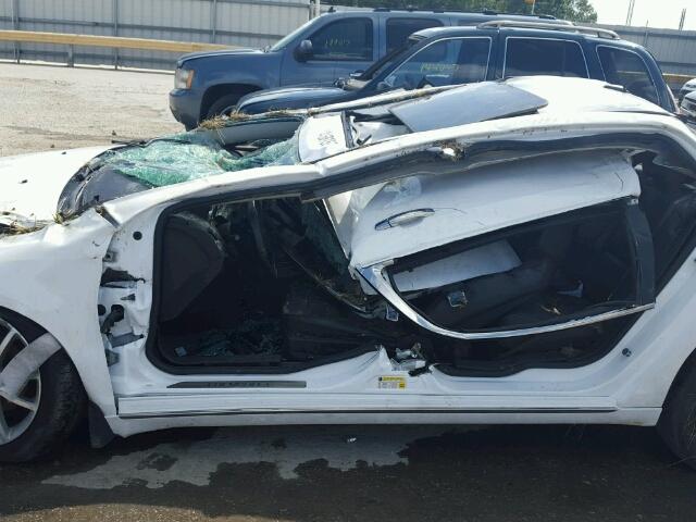 1G1ZE5E72AF301839 - 2010 CHEVROLET MALIBU LTZ WHITE photo 10