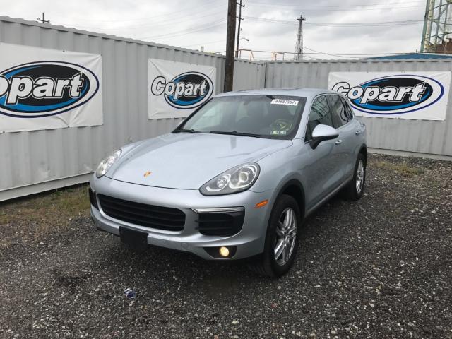 WP1AA2A22GKA10359 - 2016 PORSCHE CAYENNE SILVER photo 2