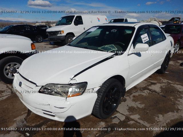 1HGCG16552A050909 - 2002 HONDA ACCORD EX WHITE photo 1