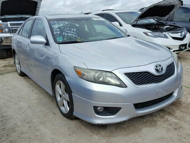 4T1BF3EK6BU154142 - 2011 TOYOTA CAMRY BASE SILVER photo 1