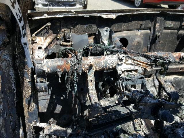 JTKDE177660104506 - 2006 TOYOTA SCION TC 烧焦的 照片 8